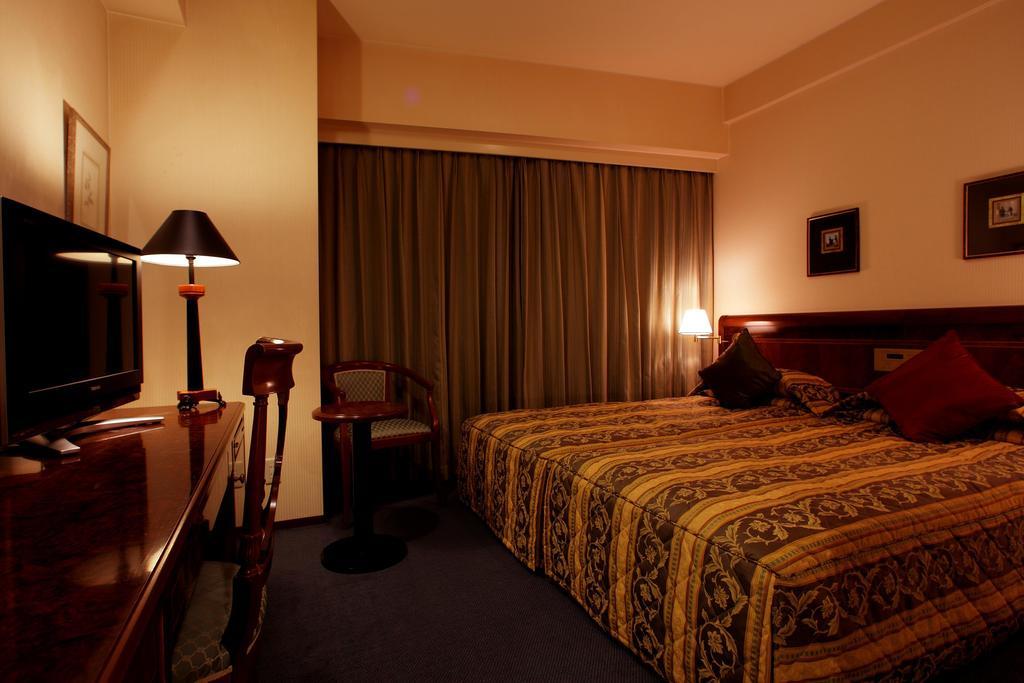Dukes Hotel Nakasu فوكوكا المظهر الخارجي الصورة