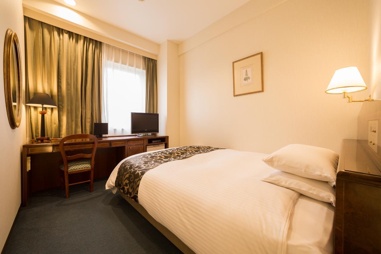 Dukes Hotel Nakasu فوكوكا المظهر الخارجي الصورة