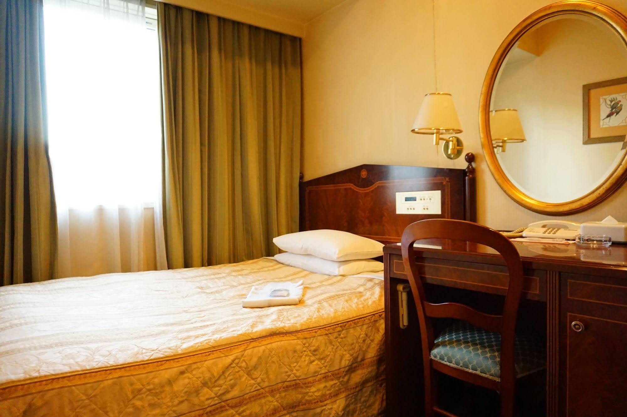 Dukes Hotel Nakasu فوكوكا المظهر الخارجي الصورة