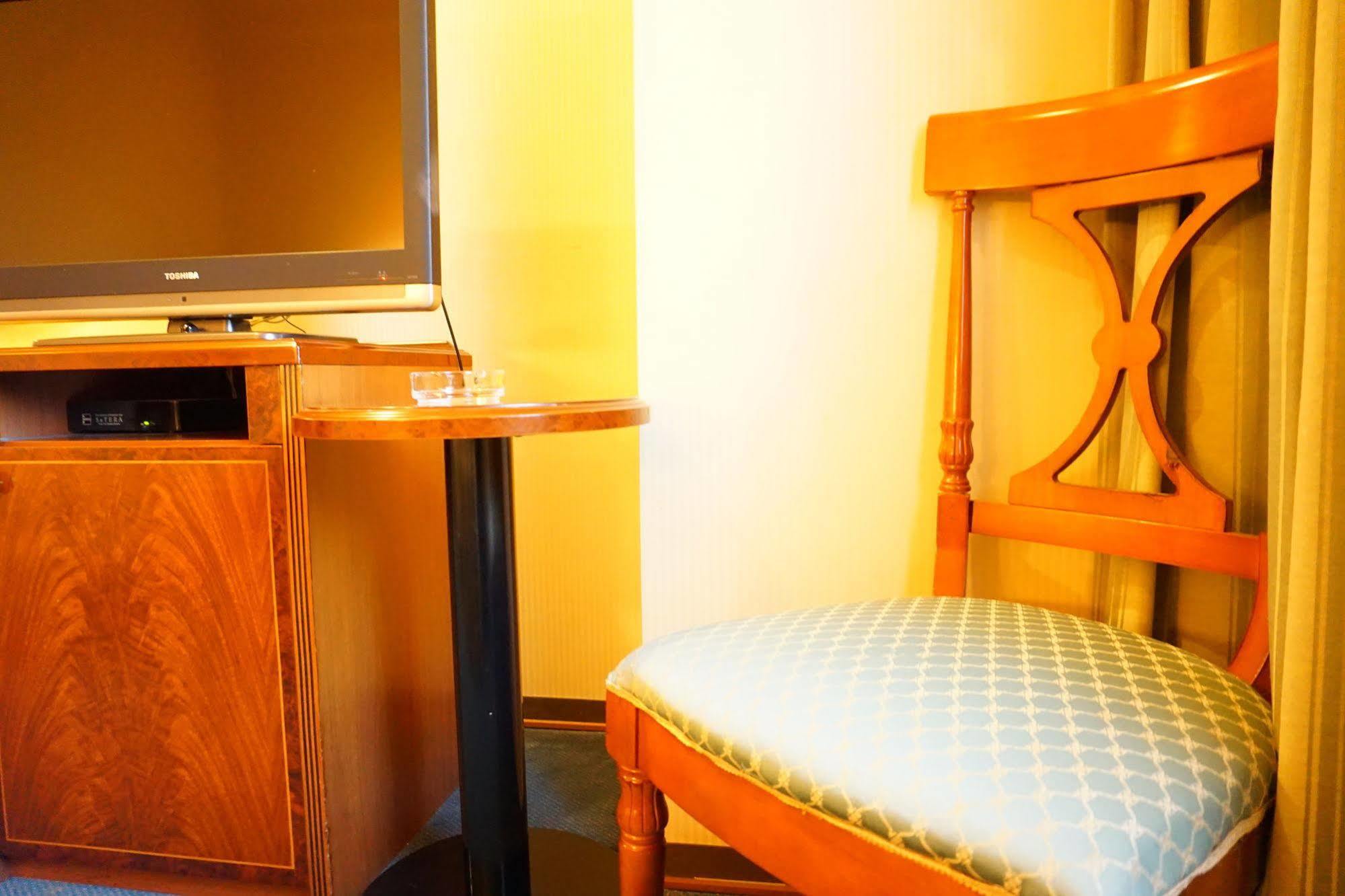 Dukes Hotel Nakasu فوكوكا المظهر الخارجي الصورة